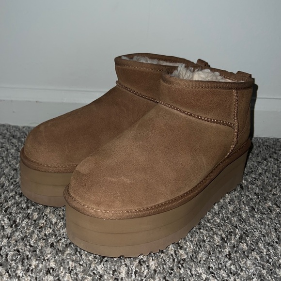 UGG Shoes - UGG ULTRA MINI PLATFORM
